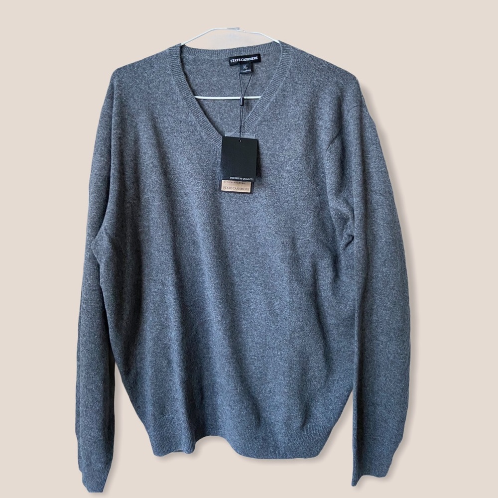 State Cashmere sweater dark gray xl v-neck